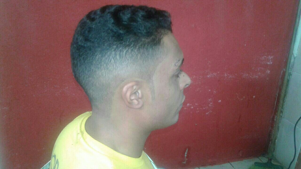 barbeiro(a) cabeleireiro(a)