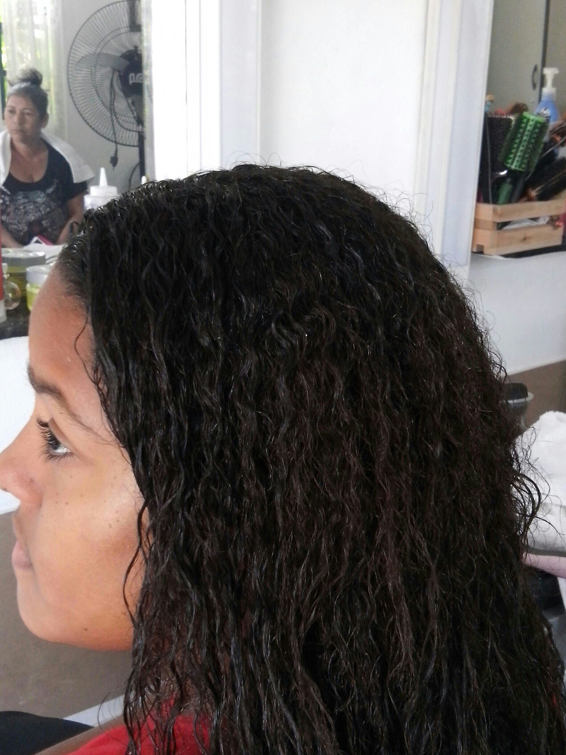 Cabelos tratados cabelo cabeleireiro(a) stylist / visagista maquiador(a)