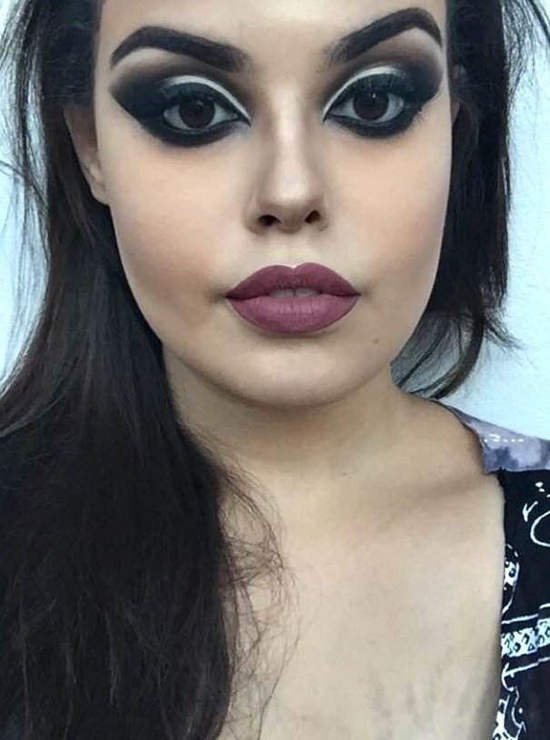#semicutcrease #dark #maquiagemdark #maquiagemescura  maquiagem maquiador(a) assistente maquiador(a) designer de sobrancelhas estudante (designer sobrancelha) estudante (maquiador)