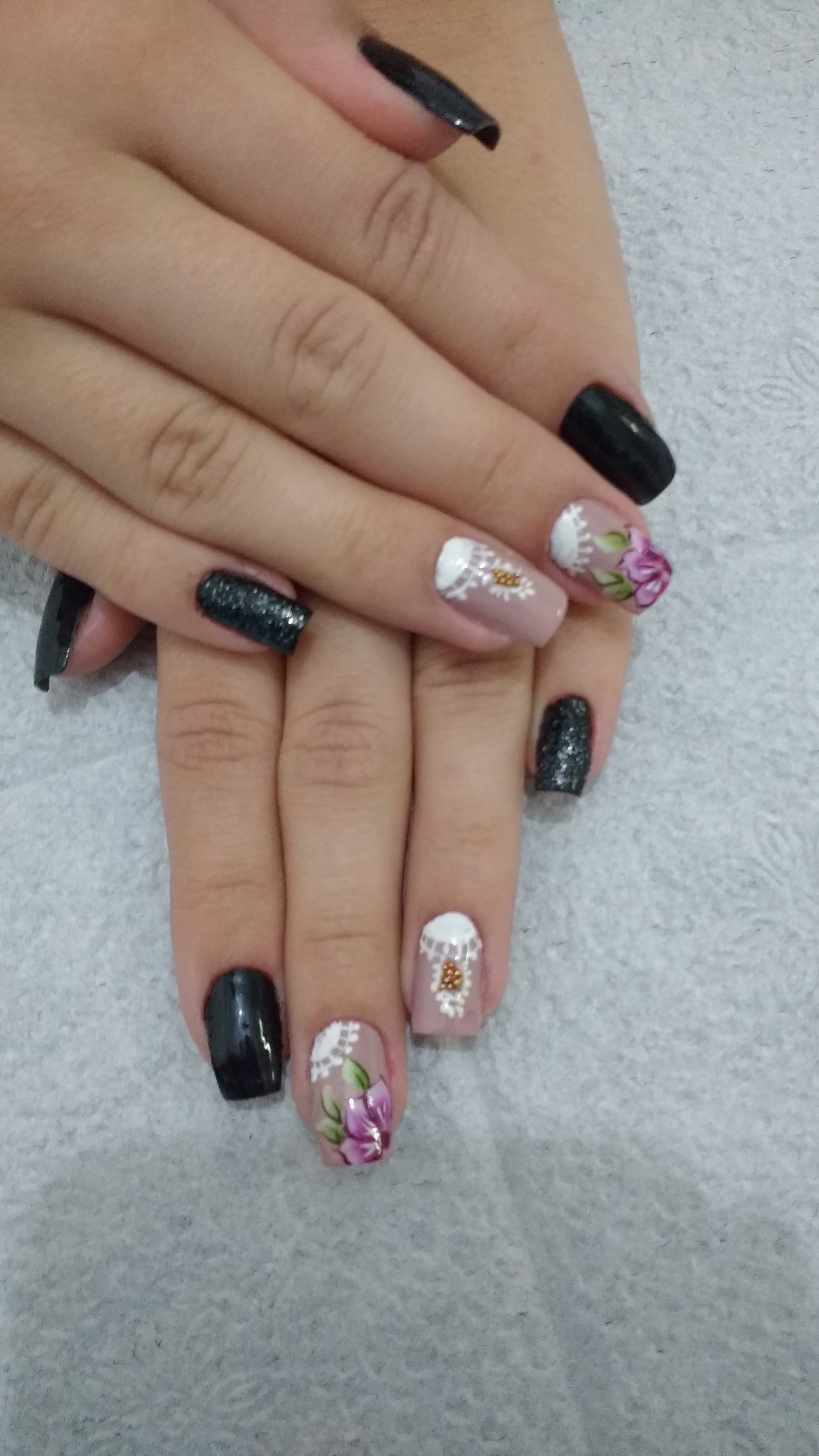 unha manicure e pedicure