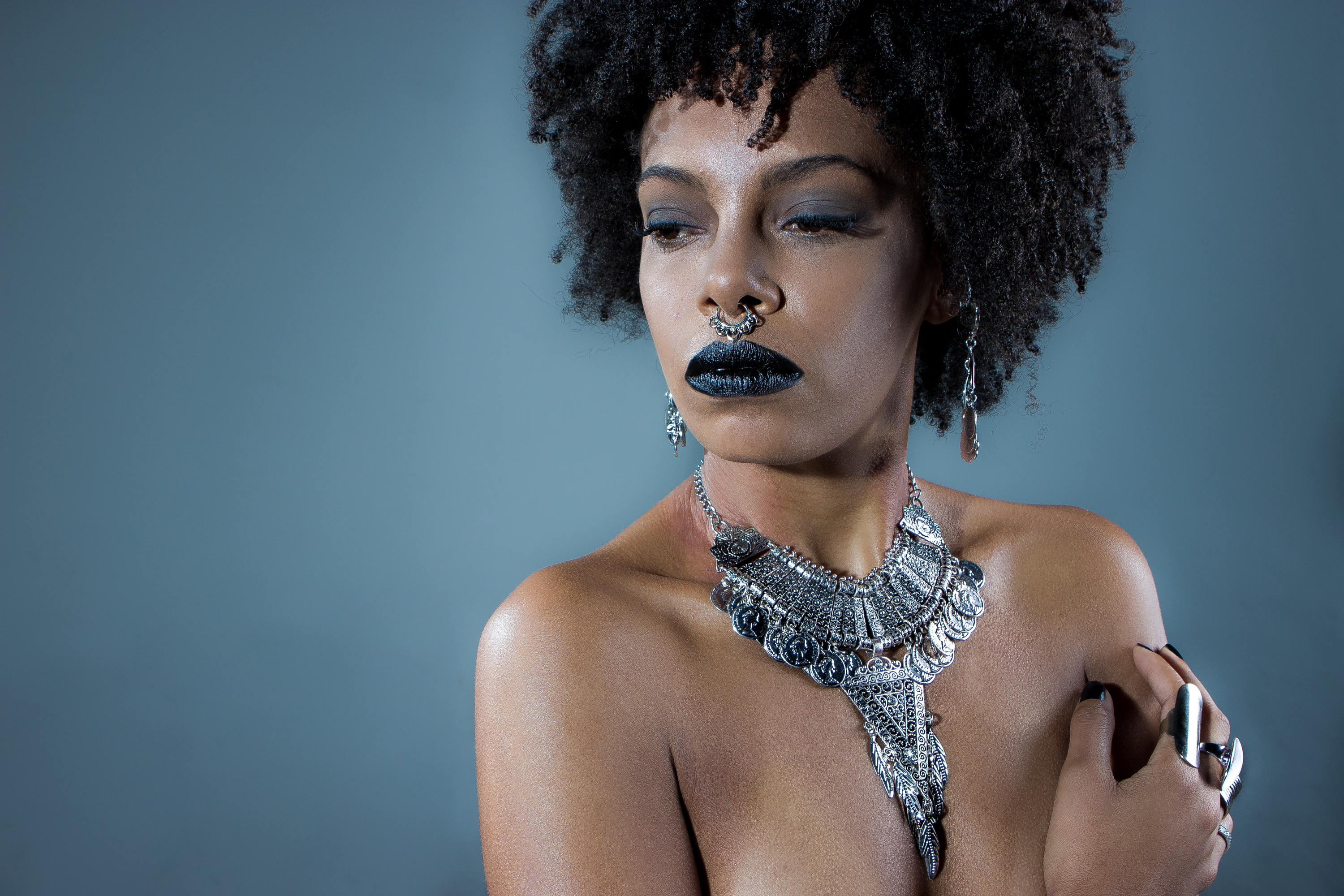 Foto: Natasha Lars
Make: Tamires Marques maquiagem maquiador(a) designer de sobrancelhas esteticista stylist / visagista