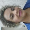Cachos. Cor escurecida do cobre para loiro escuro e foram feitas mechas claríssimas e finalizado com difusor.