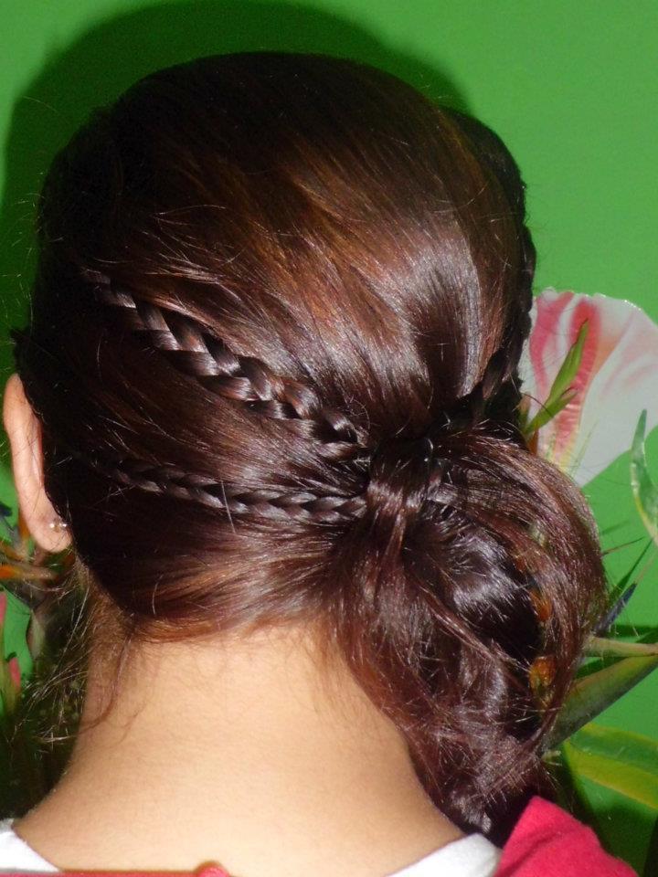 Penteado debutante 15 anos #debutante #penteados #tranças #amooquefaço cabelo cabeleireiro(a)