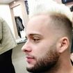 Degrade navalhado com descoloração , e recontrução joico da LOREAL