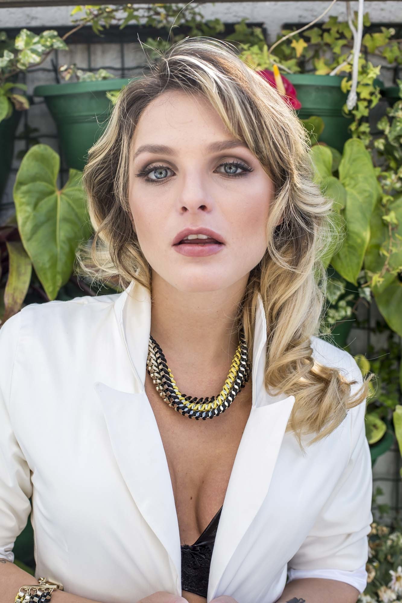 Modelo: Niege
Foto: Mucio Ricardo maquiagem maquiador(a) designer de sobrancelhas esteticista stylist / visagista