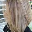 blond light grey e corte chanel 
