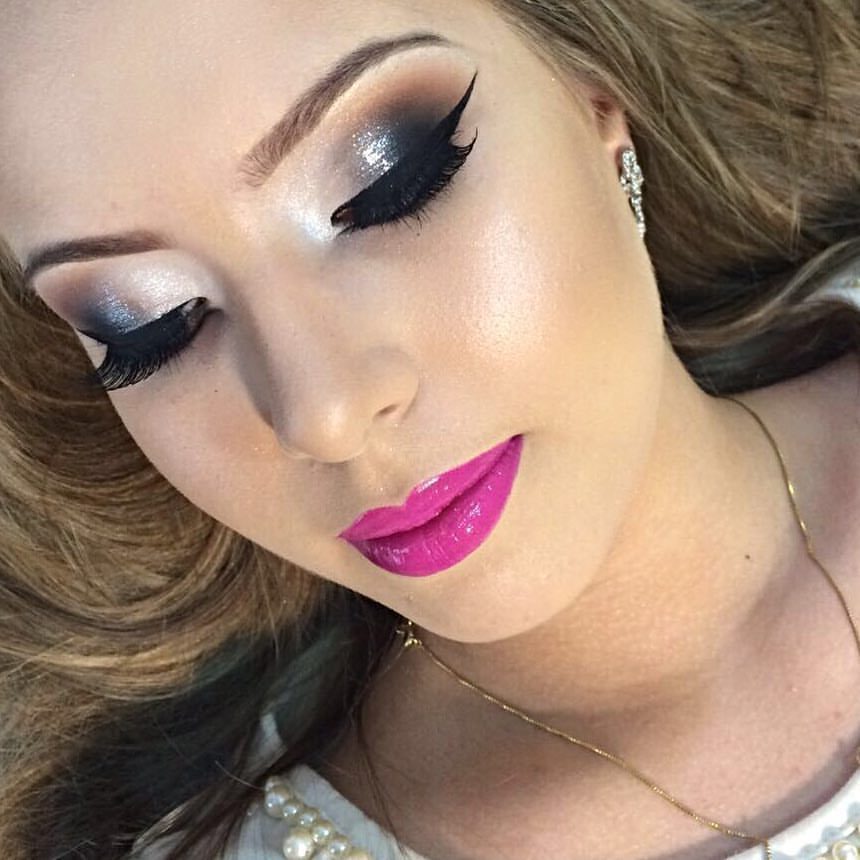 Make diagonal. maquiagem maquiador(a) cabeleireiro(a)