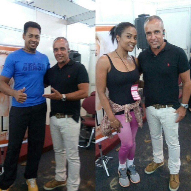Em um curso de visagismo com o Francisco Dela`lastra cabelo cabeleireiro(a)