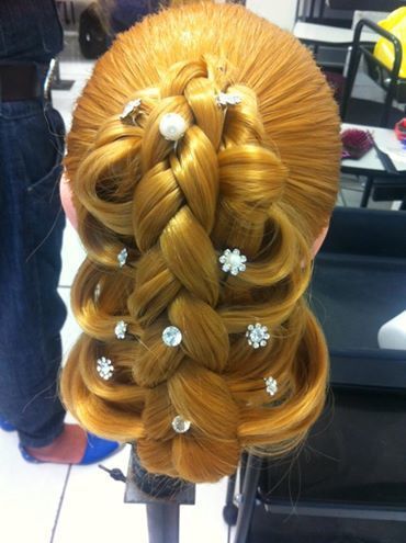 Penteado trança costela de Adão cabelo estudante (cabeleireiro) auxiliar cabeleireiro(a) cabeleireiro(a) designer de sobrancelhas