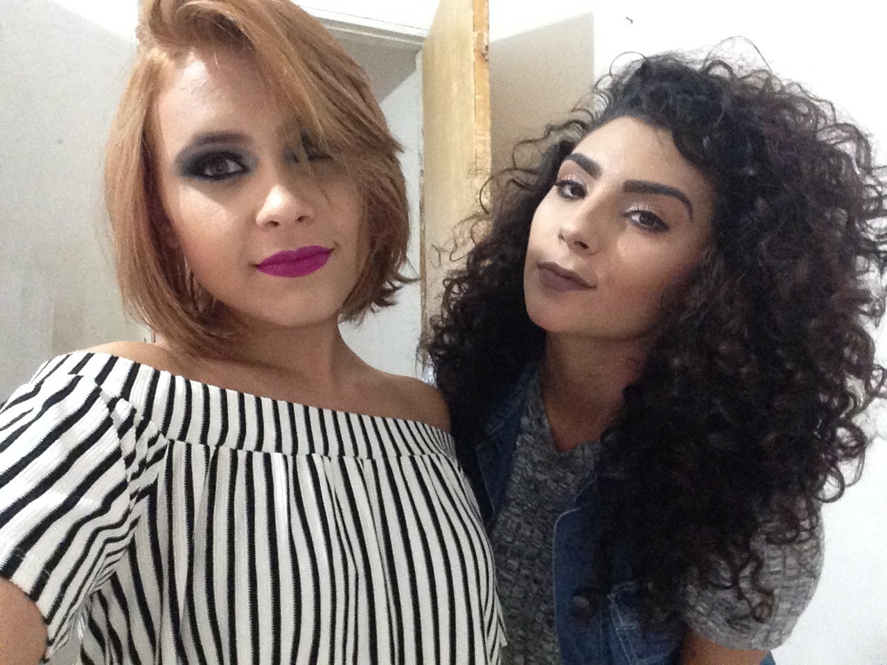 Tutorial de Maquiagem: Inverno de cores  Modelo: Kevivllin Mesquita e Stefanie Foto: Moacir Diniz Make: Jéssica Diniz maquiador(a) docente / professor(a)