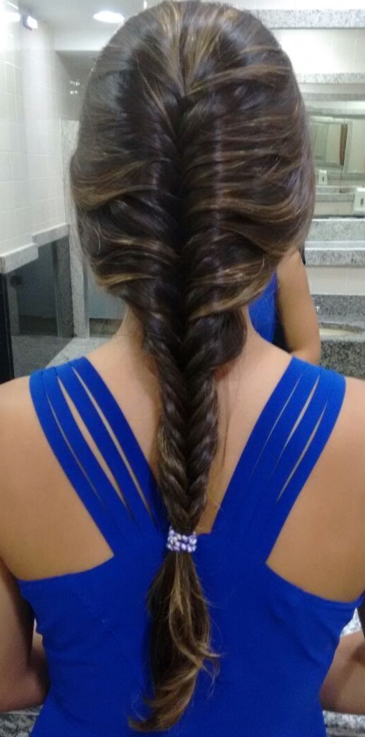 Penteado cabelo auxiliar cabeleireiro(a)
