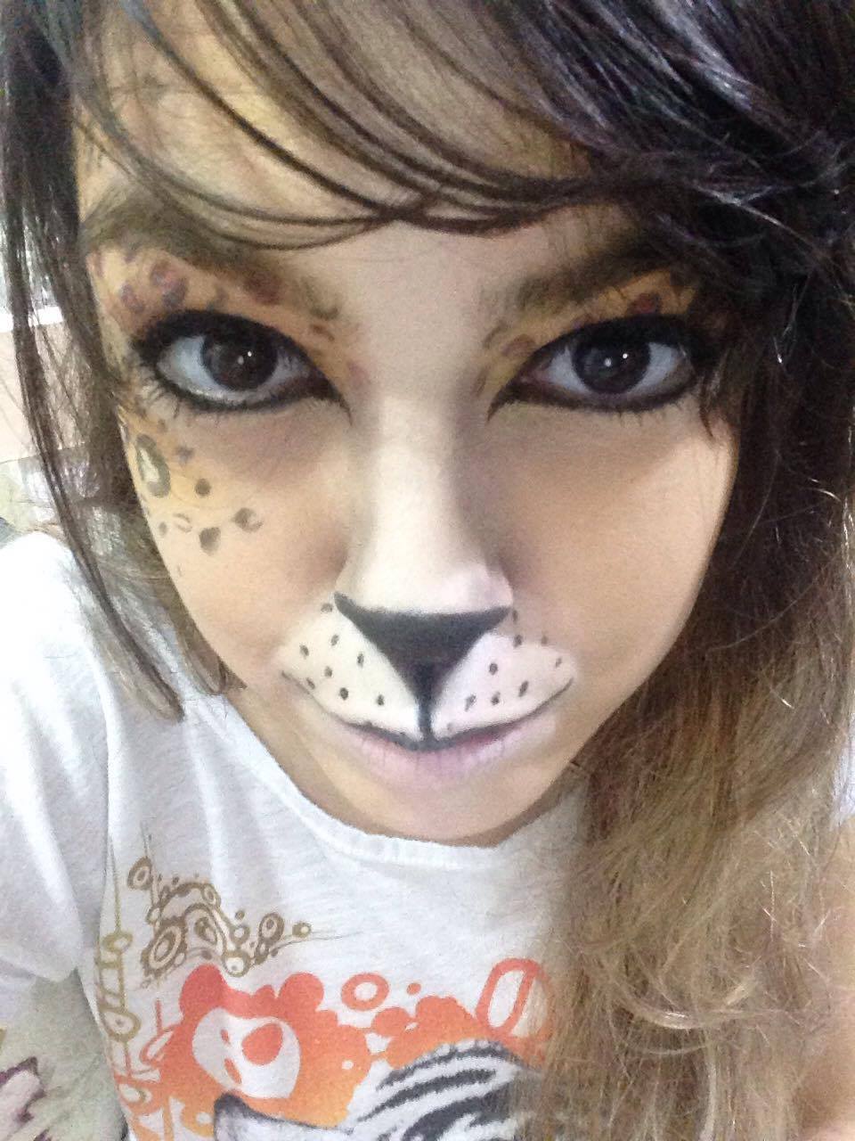 Make artística #Oncinha. maquiagem designer de sobrancelhas micropigmentador(a) dermopigmentador(a) maquiador(a) depilador(a) estudante (esteticista)