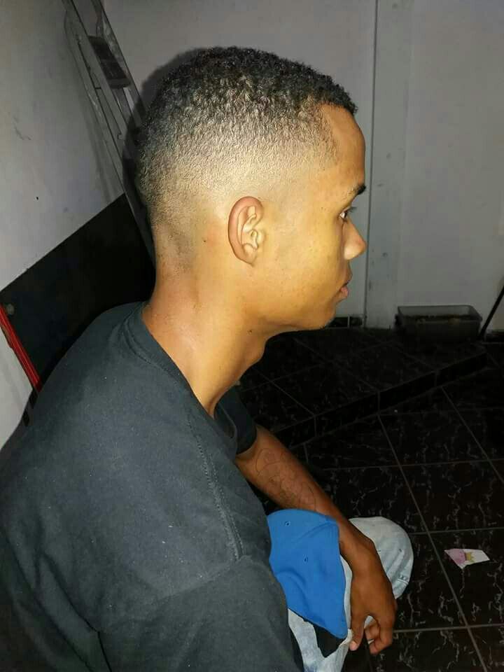 Corte na zero com degradee cabelo cabeleireiro(a) cabeleireiro(a) barbeiro(a) barbeiro(a)