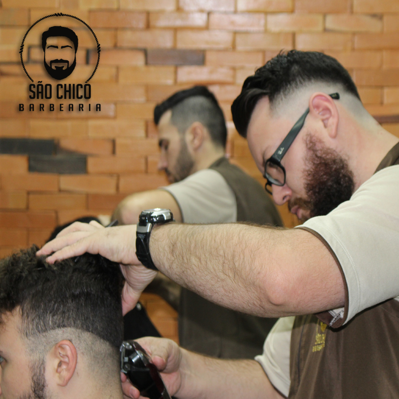barbeiro(a) gerente cabeleireiro(a)