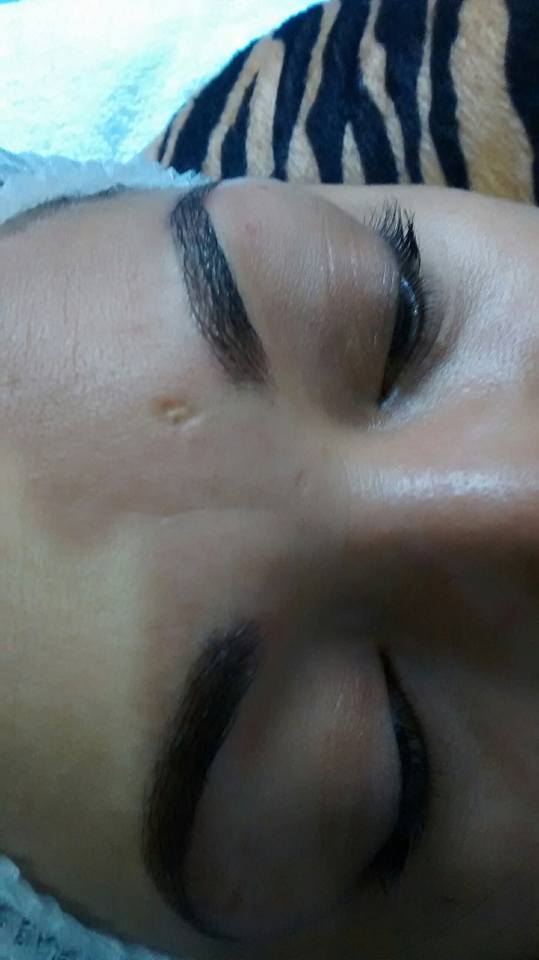 Finalização com Henna estética esteticista