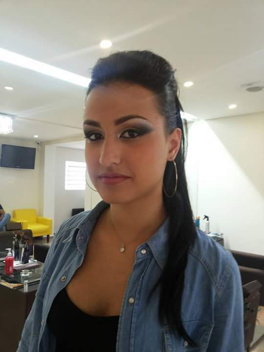 Make/Penteado cabeleireiro(a) maquiador(a) micropigmentador(a)