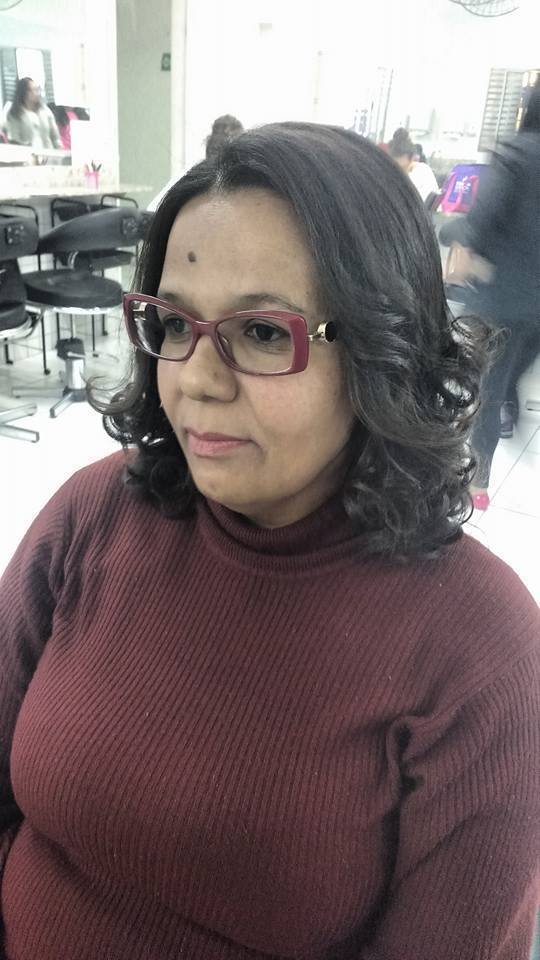 Relaxamento cabelo auxiliar cabeleireiro(a)