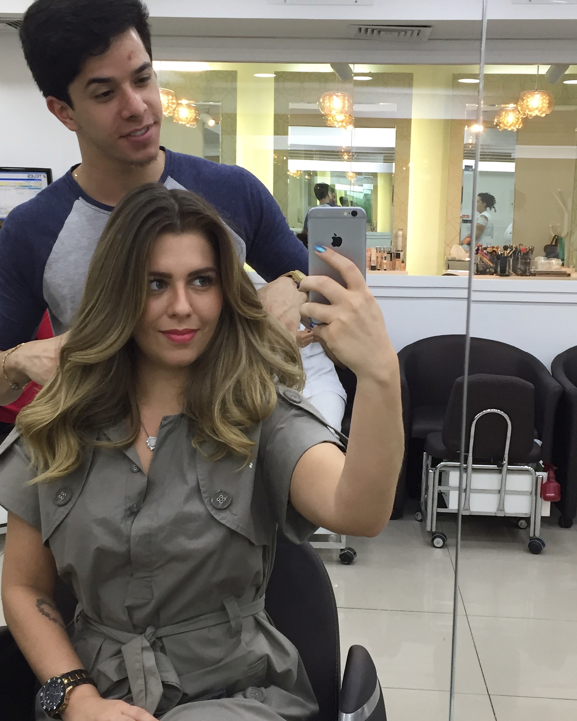 cabelo cabeleireiro(a) maquiador(a)
