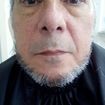 Barba sumples desenhada e sem bigode (espuma de barbear e loção pós barba)