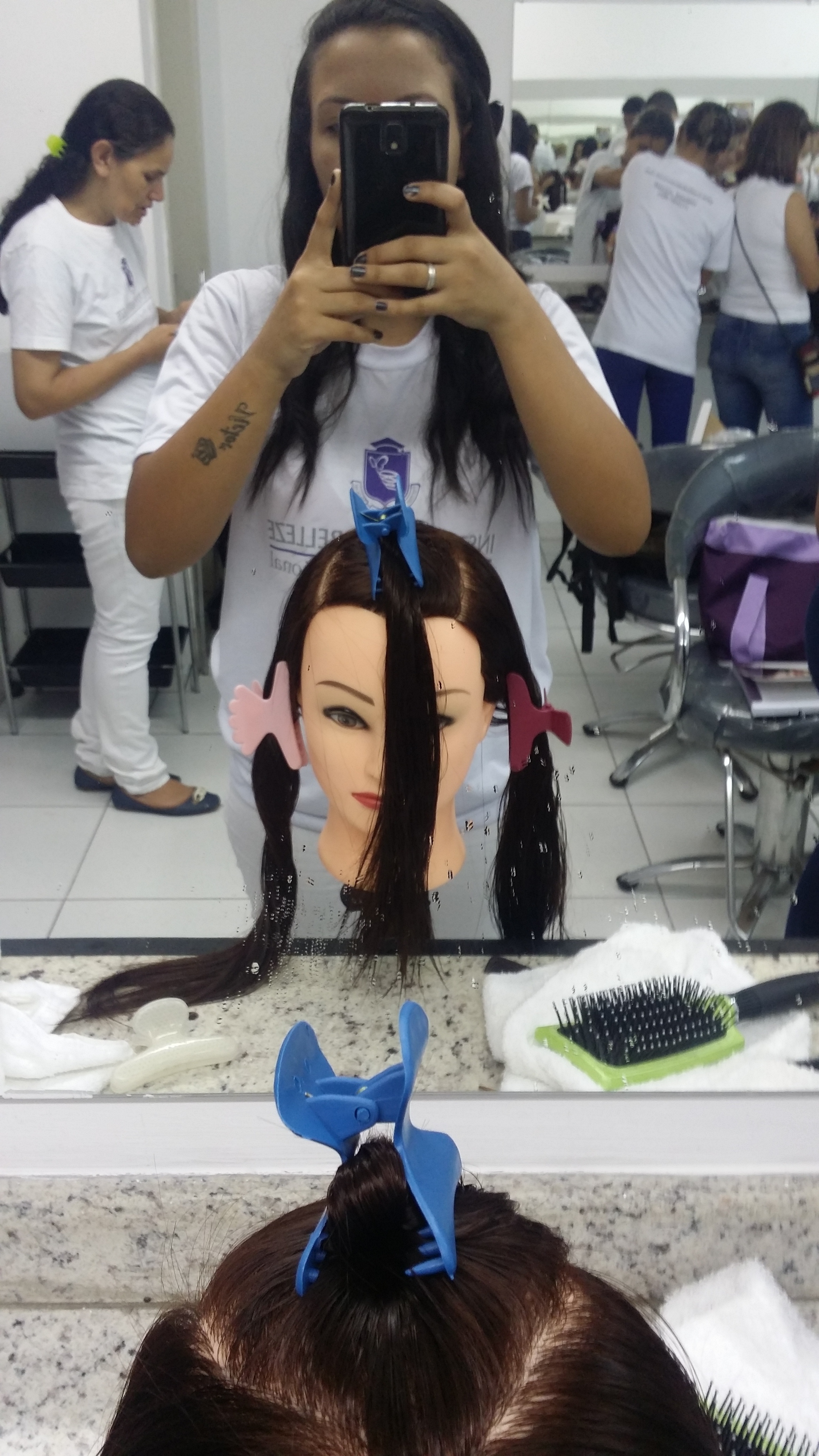cabelo estudante (cabeleireiro)