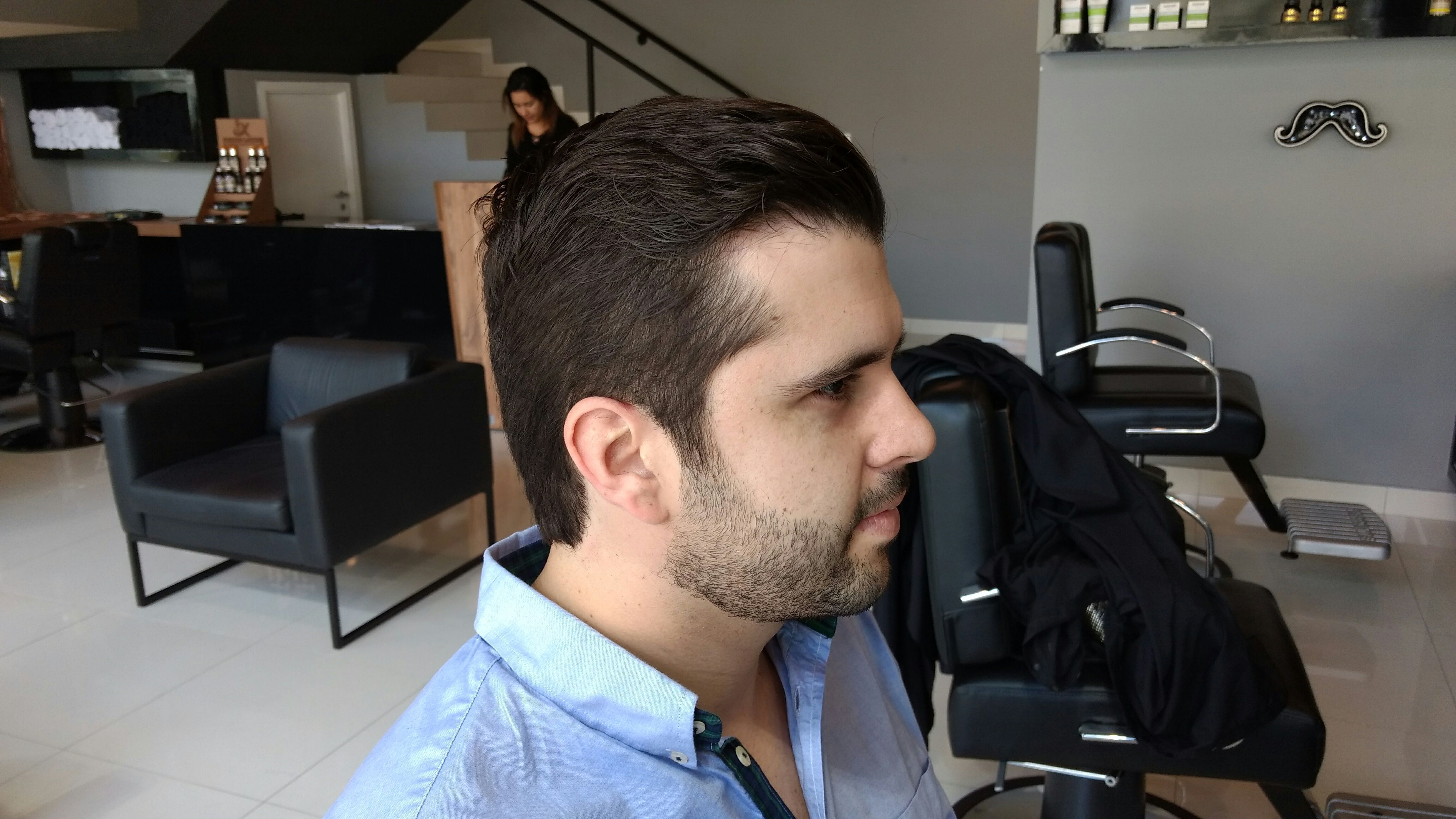 Minha tesoura minha vida!! cabelo barbeiro(a)