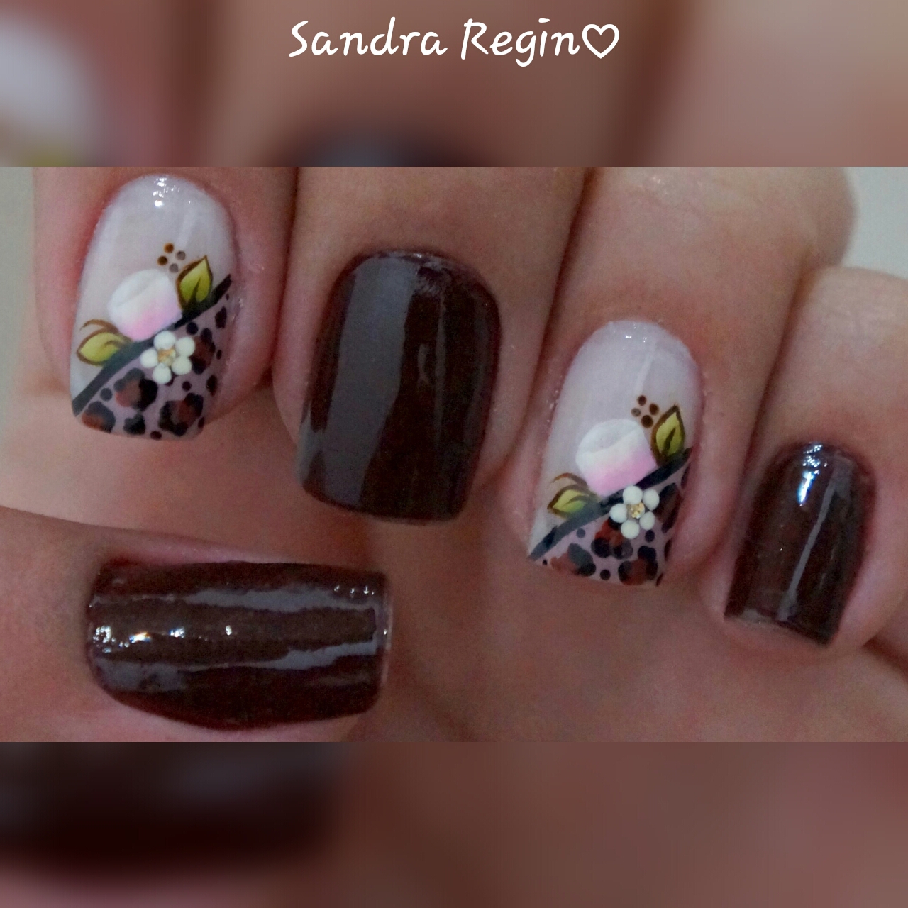 unha manicure e pedicure recepcionista