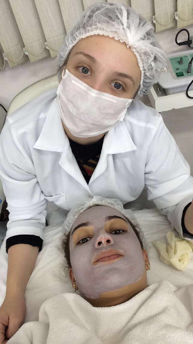 Aula prática de limpeza de pele na instituição Famesp. #Pele #Cuidado #Estética #Beleza #Limpeza #Famesp estética esteticista depilador(a)
