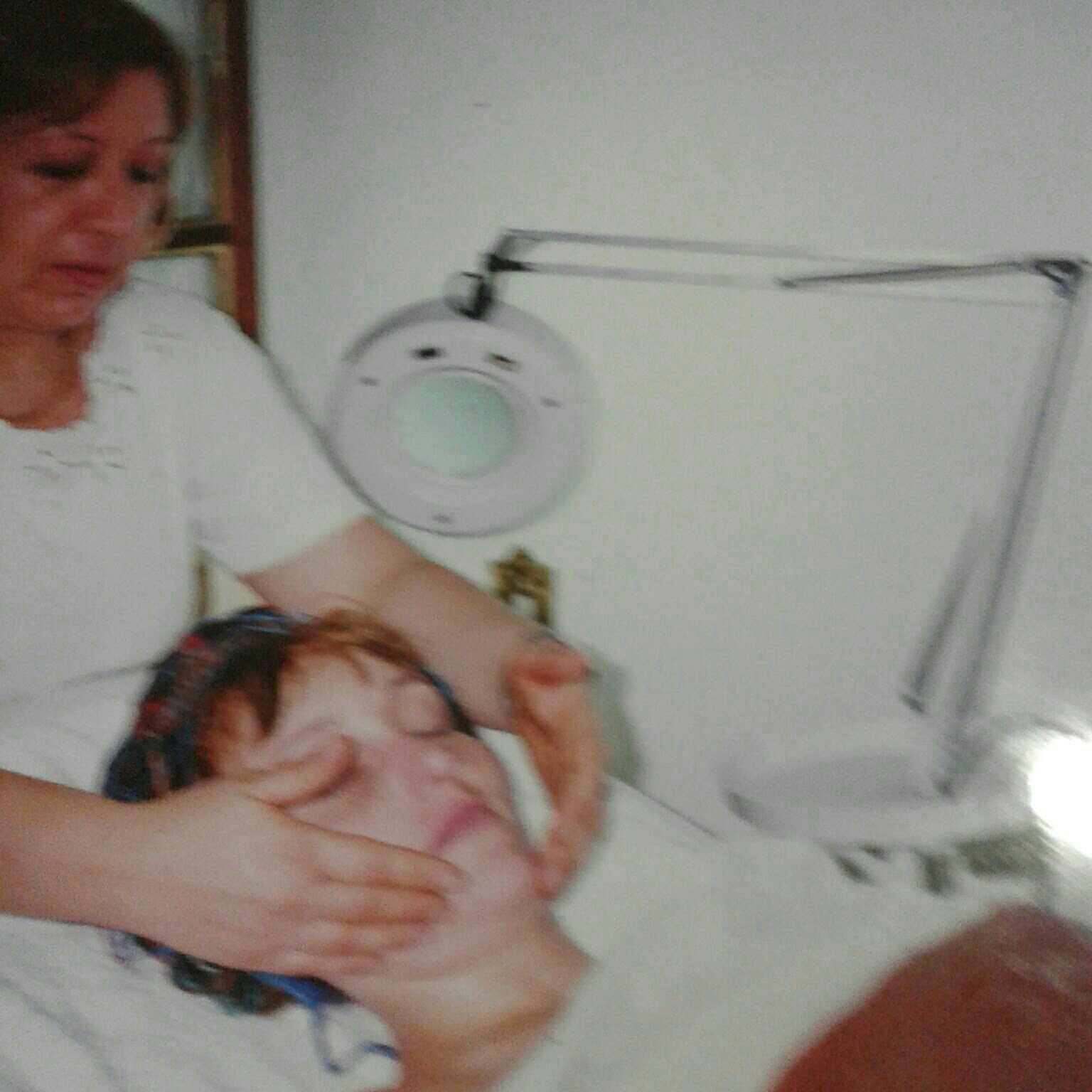 Limpeza de pele (adccos) e depilação (depõe roll) outros massoterapeuta depilador(a) revendedor(a) assistente esteticista outros docente / professor(a)