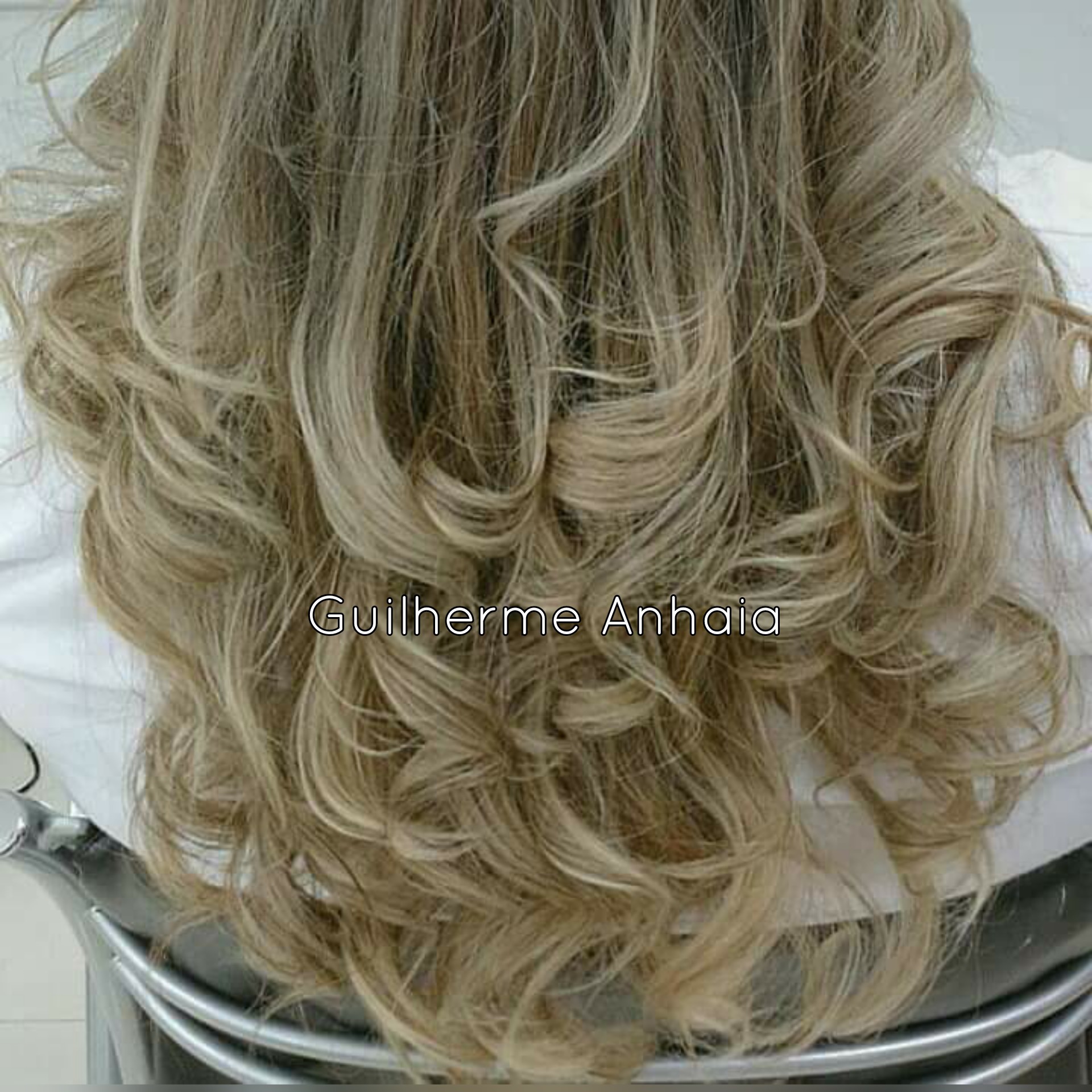 cabelo cabeleireiro(a) maquiador(a)
