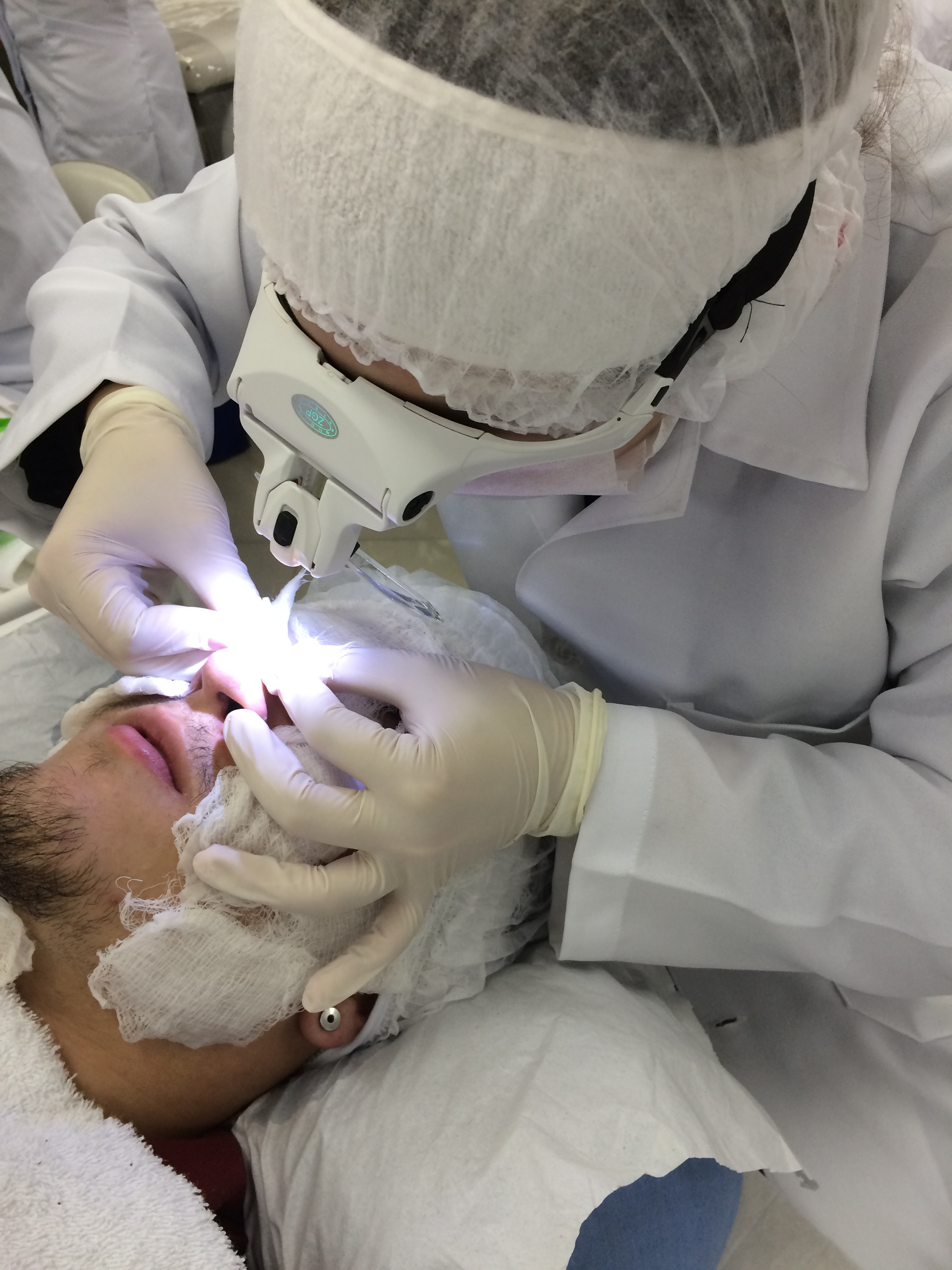 Aula prática de limpeza de pele na instituição Famesp. #Pele #Cuidado #Estética #Beleza #Limpeza #Famesp estética esteticista depilador(a)
