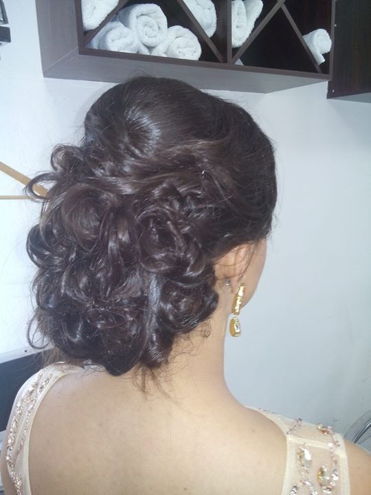 Penteado para formatura  cabelo cabeleireiro(a) maquiador(a) escovista stylist / visagista
