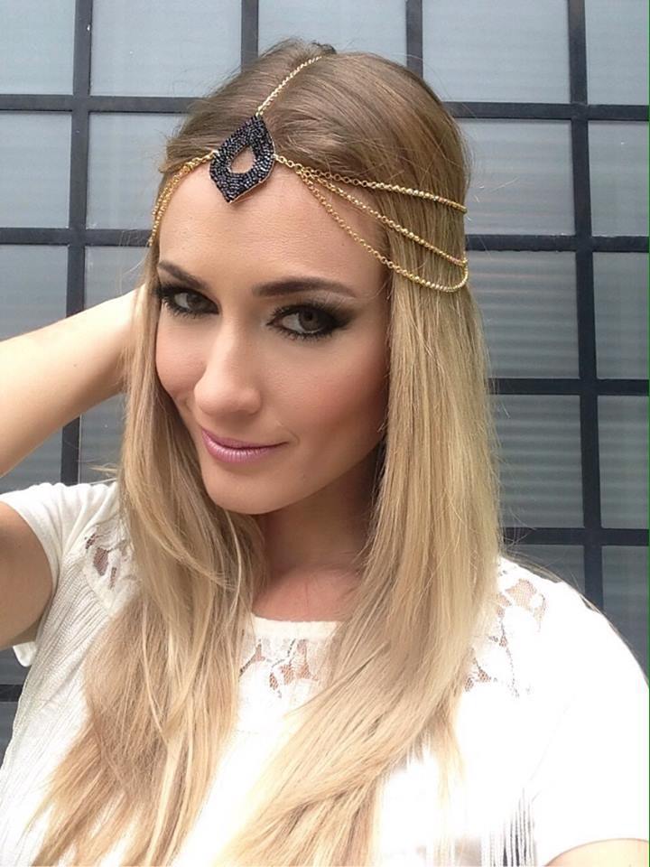 Catalogo Renner Joias cabelo e maquiagem
 maquiador(a)