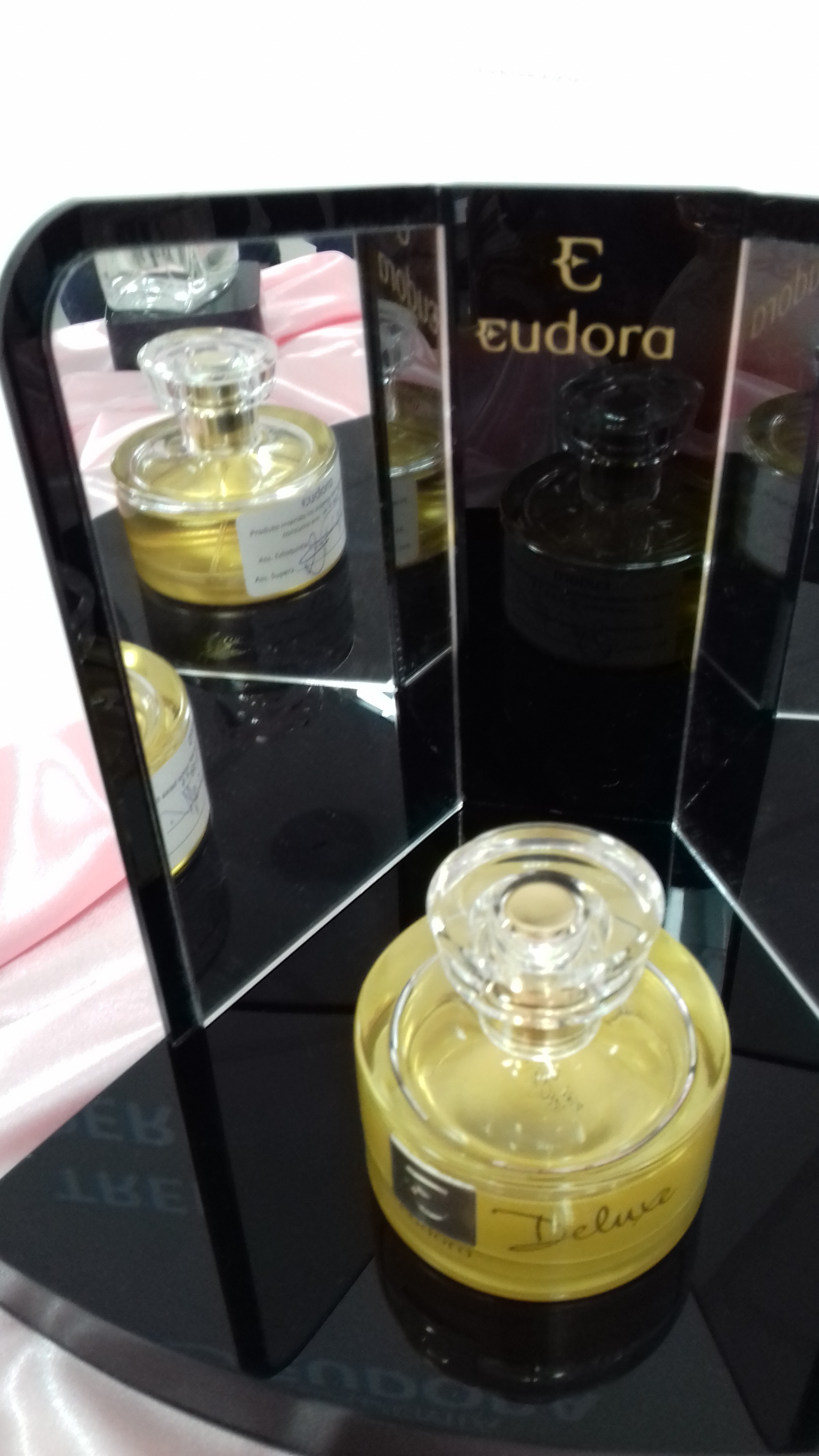 perfume feminino eudora  deluxe outros consultor(a)