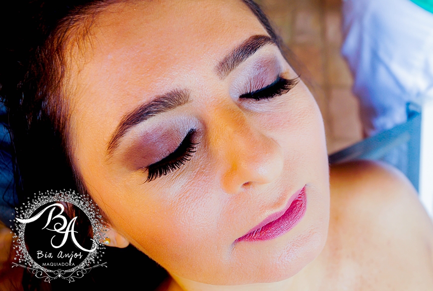 Maquiagem leve e neutra para casamento diurno - Madrinha!
#maquiagemleve #maquiagemneutra #casamento #maquiadoraubatuba #madrinha maquiagem maquiador(a)