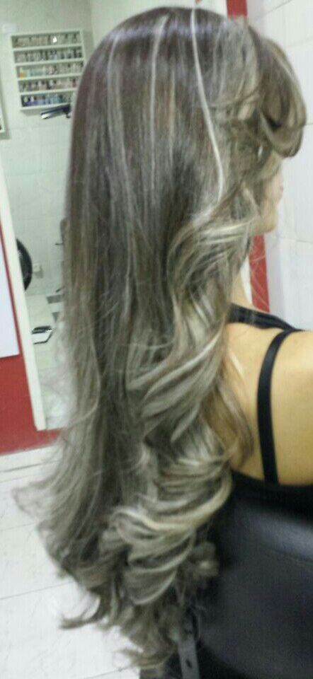 #Loiro #Dos #Sonhos #Ombré #Hidratação #E #Escova cabelo cabeleireiro(a) designer de sobrancelhas auxiliar cabeleireiro(a)