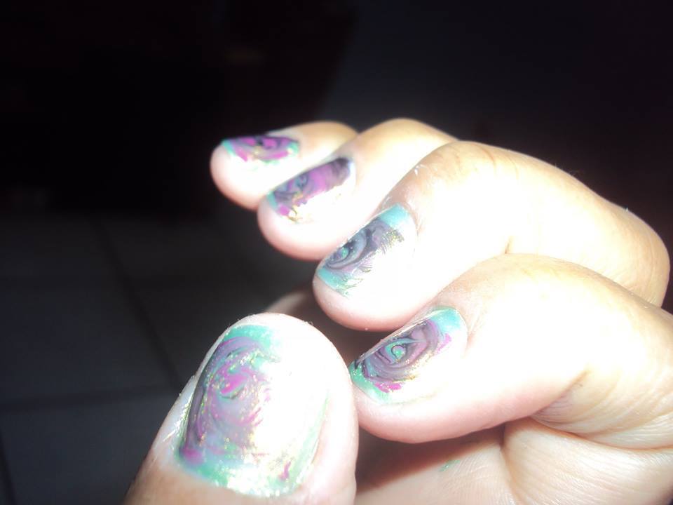 que tal um toque de modernidade as psicodélicas... unha manicure e pedicure depilador(a) designer de sobrancelhas barbeiro(a) cabeleireiro(a) recepcionista