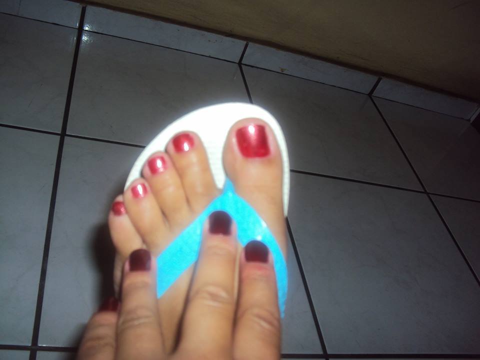 Vermelho o clássico... unha manicure e pedicure depilador(a) designer de sobrancelhas barbeiro(a) cabeleireiro(a) recepcionista
