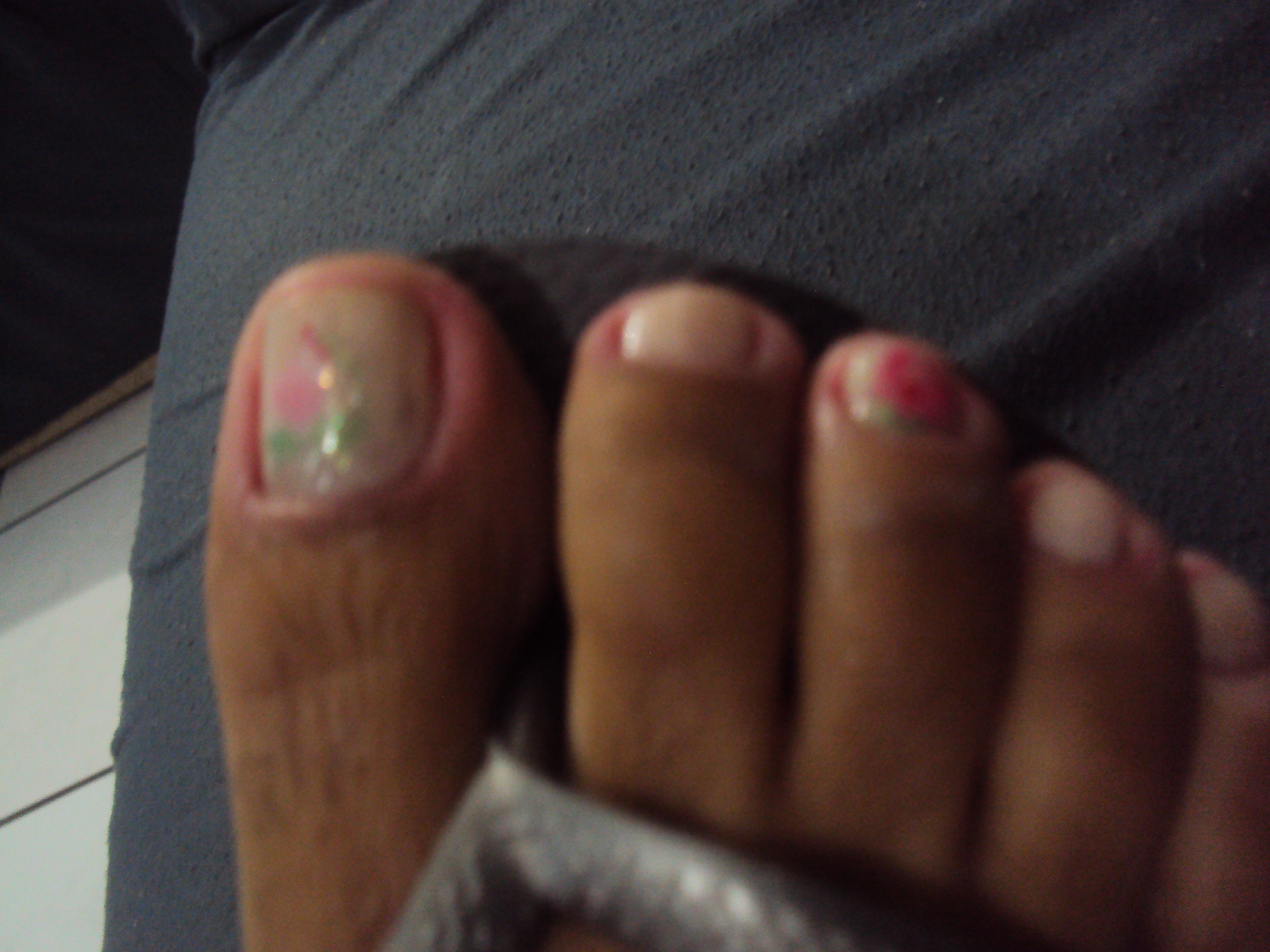 Pé feito por mim garanto 15 dias numa boa... unha manicure e pedicure depilador(a) designer de sobrancelhas barbeiro(a) cabeleireiro(a) recepcionista