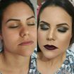 Make-up clássica para qualquer ocasião. 💋 💄 Base Mary kay, batom da Avon, iluminador e blush da vult. #maquiagem #makeup
