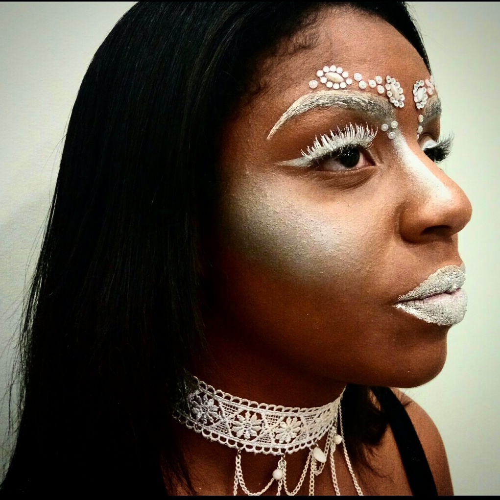 Foto e passarela

#maquiagemconceitual #makeup #passarela #revista #pelenegra #blackandwhite #pretoebranco #conceito #conceptualmakeup #arte maquiagem maquiador(a)