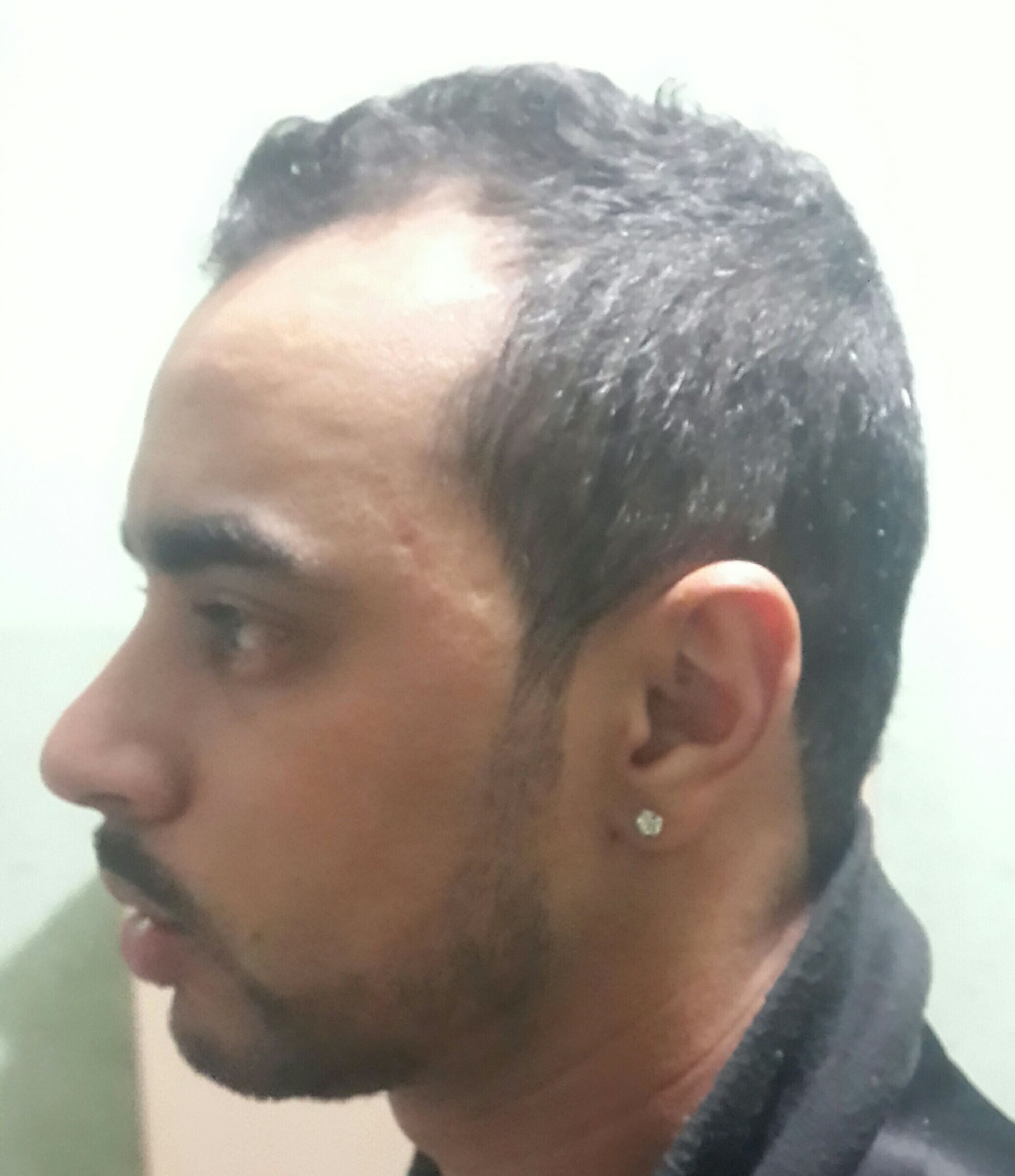 Barba modelada. cabelo cabeleireiro(a)
