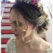Nossa linda noiva de sábado.. Com um coque baixo super romântico e uma coroa de flores que trouxe o toque de sofisticação e elegância... Makeup linda e harmoniosa por @allexgorenmua... Em @beautybase_lf... #wedding #weddingday #weddingphotography #bride #bridal #bridalhair #bridalmakeup #cerimonial #noiva #casamento #penteadonoiva #maquiagem #makeup #hairstyle #penteado #love #picoftheday #cute #beauty #beautiful #beleza #campinas #2017 #noivas2017 #noivalinda @beautybase_lf @noivandoecasandoinspiracoes @noivasboutique @noivasdobrasil @instadenoivas @noivasmakeup @ouniversodasnoivas @wedding_bridetobride @penteadosluxos #photography #fotografia 