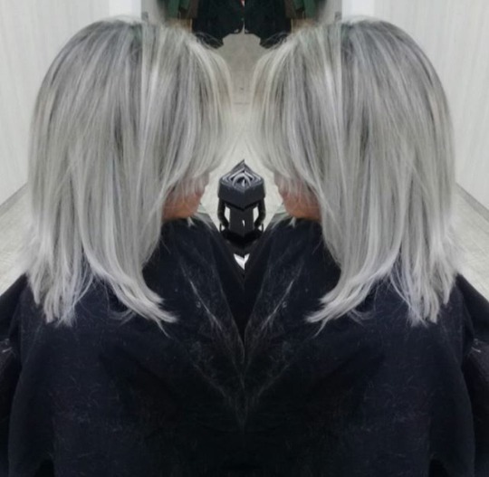 #loirowhite #platinumhair #cabeloperfect #platinado cabelo cabeleireiro(a) maquiador(a)