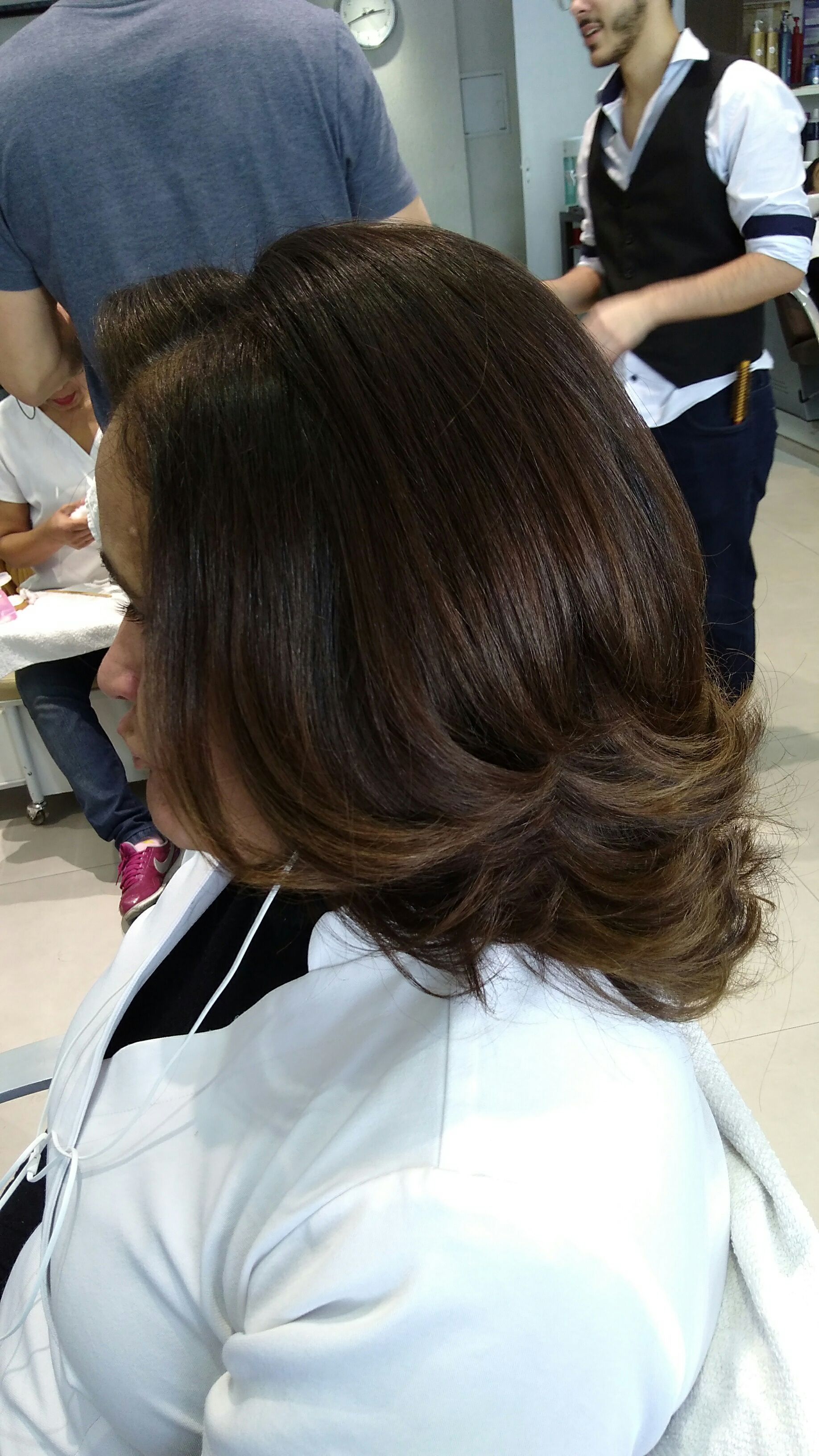 cabeleireiro(a) outros estudante auxiliar administrativo assistente esteticista