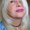 Modelo cabelos platinado