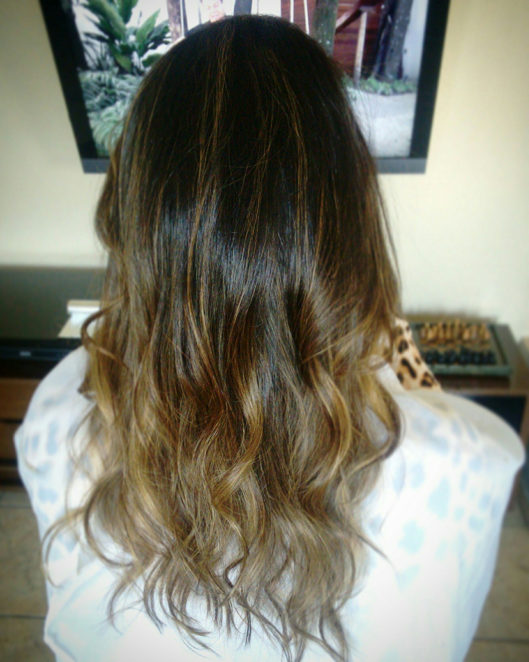 cabeleireiro(a) maquiador(a) designer de sobrancelhas stylist / visagista