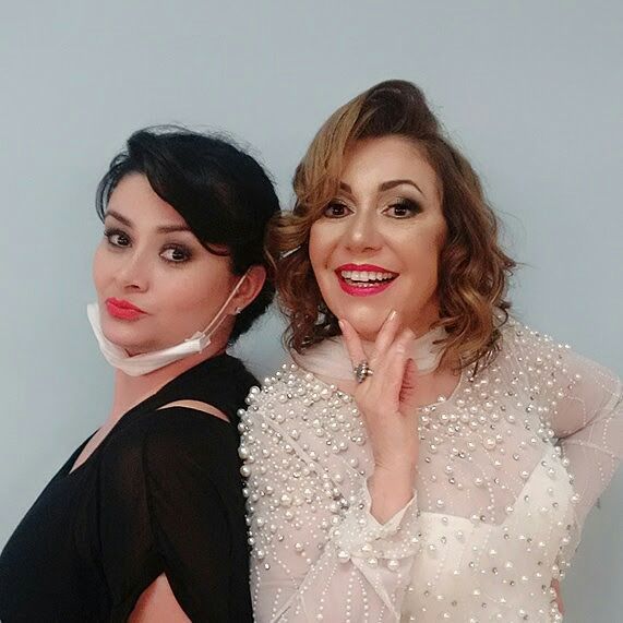 Cabelo e maquiagem da cantora Vânia Bastos cabelo cabeleireiro(a) maquiador(a) designer de sobrancelhas stylist / visagista