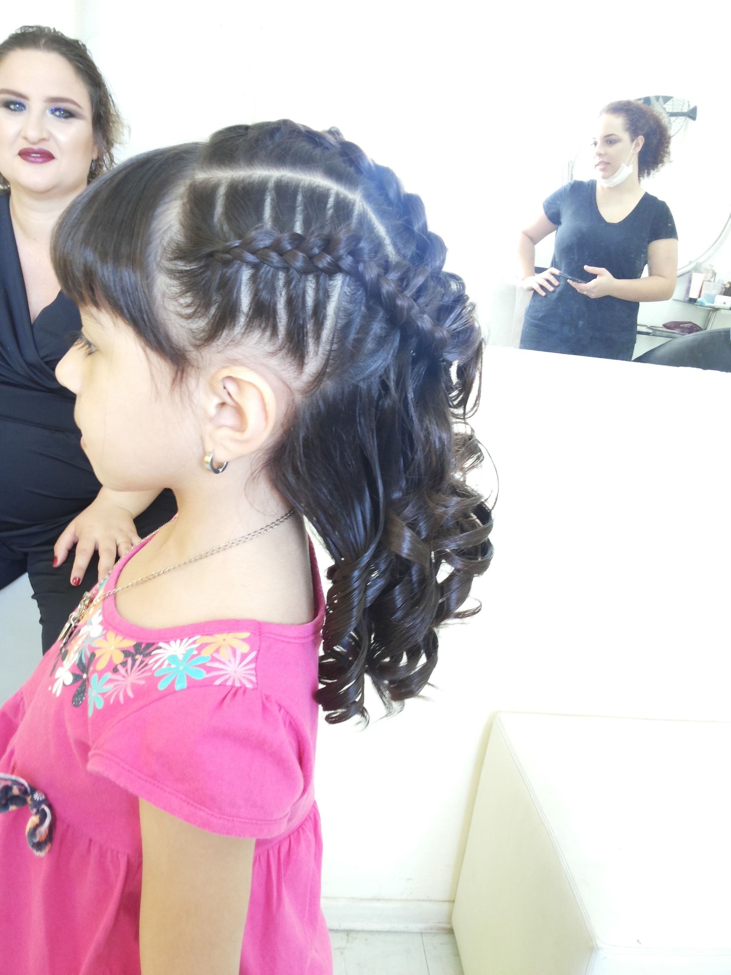 Penteado daminha cabelo cabeleireiro(a) cabeleireiro(a)