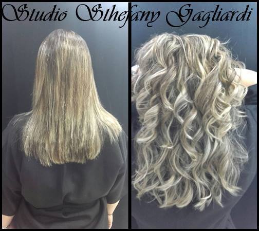 Mechas em tom perolado. #HairBlond cabelo cabeleireiro(a) auxiliar cabeleireiro(a)