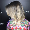 Short hair com mechas criativas 